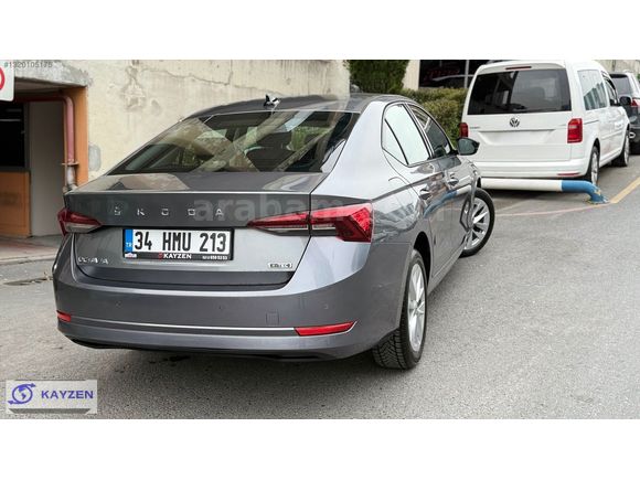 KAYZEN'DEN 2023 OCTAVİA ELİT E-TECH K.KARTINA UYGUN TAKSİT ...