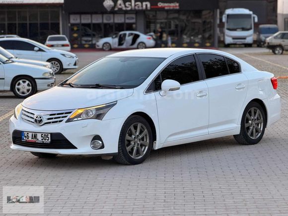 BOZKURT*2012 TOYOTA AVANSİS ELEGANT EXTRA 225.KM 1 P BOYALI