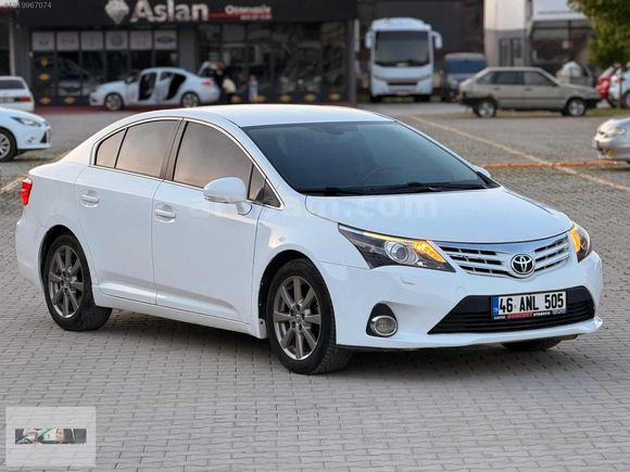 BOZKURT*2012 TOYOTA AVANSİS ELEGANT EXTRA 225.KM 1 P BOYALI