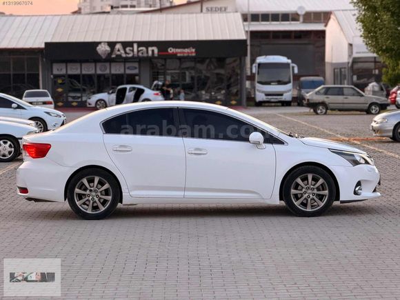 BOZKURT*2012 TOYOTA AVANSİS ELEGANT EXTRA 225.KM 1 P BOYALI