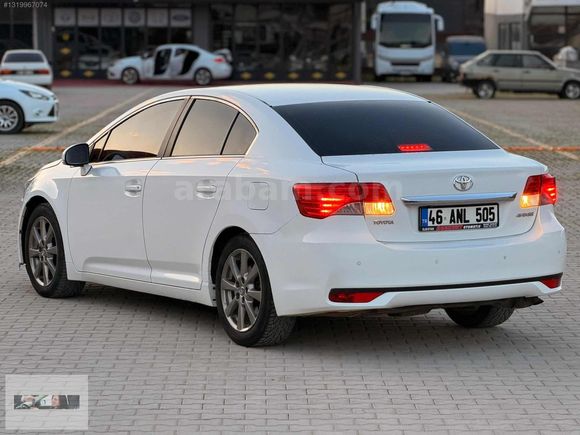 BOZKURT*2012 TOYOTA AVANSİS ELEGANT EXTRA 225.KM 1 P BOYALI