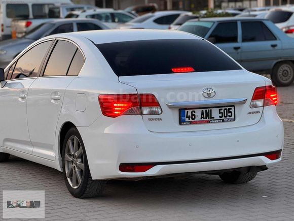 BOZKURT*2012 TOYOTA AVANSİS ELEGANT EXTRA 225.KM 1 P BOYALI