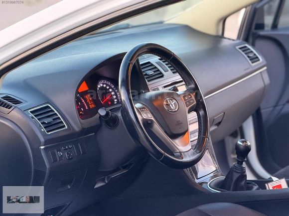 BOZKURT*2012 TOYOTA AVANSİS ELEGANT EXTRA 225.KM 1 P BOYALI