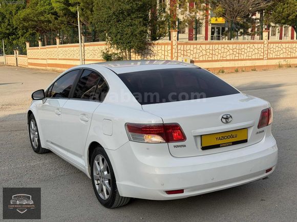 YAZICIOĞLUN'dan HATASIZ BOYASIZ AVENSİS