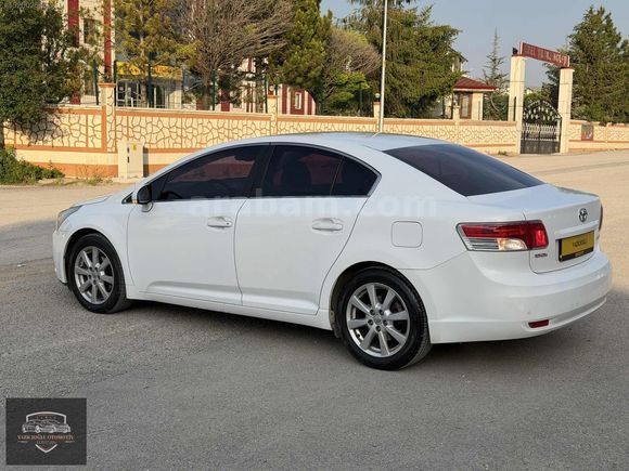 YAZICIOĞLUN'dan HATASIZ BOYASIZ AVENSİS