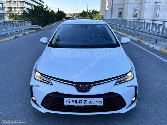 2021 1.8 HYBRİD DREAM OTOMATİK 122 H YETKİLİ SERVİS BAKIMLI ARA