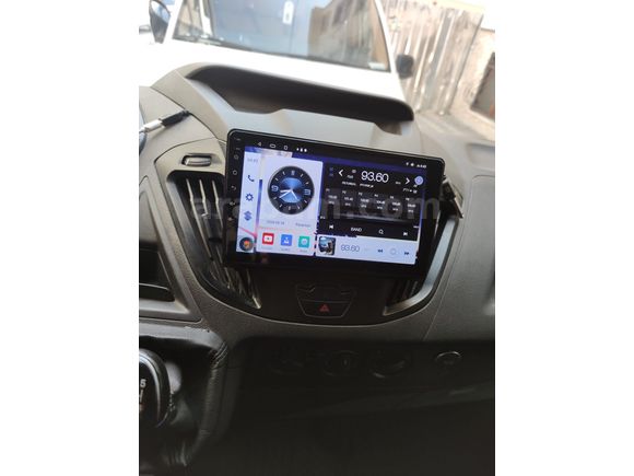 SAHİBİNDEN 2017 MODEL FORD TRANSİT CUSTOM - 5+1 CAMLI VAN