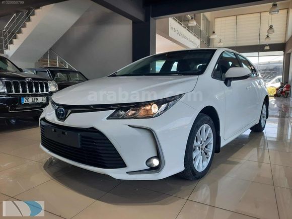 Sadece 77.000 km /// Corolla Hybrid /// yetkili servis bkml