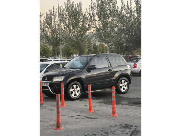 Sahibinden Suzuki Grand Vitara 1.6 2006 Model 