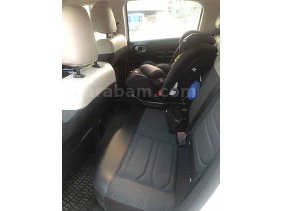 Sahibinden Citroen C3 1.2 PureTech Feel S Edition 2021 Model  134.000 km Beyaz