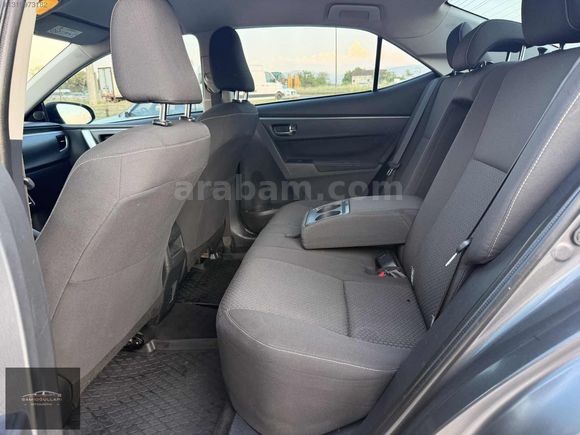 SAMİOĞULLARINDAN 2016 MD TOYOTA COROLLA DİZEL OTOMATİK ADVANCE