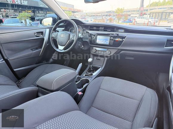 SAMİOĞULLARINDAN 2016 MD TOYOTA COROLLA DİZEL OTOMATİK ADVANCE