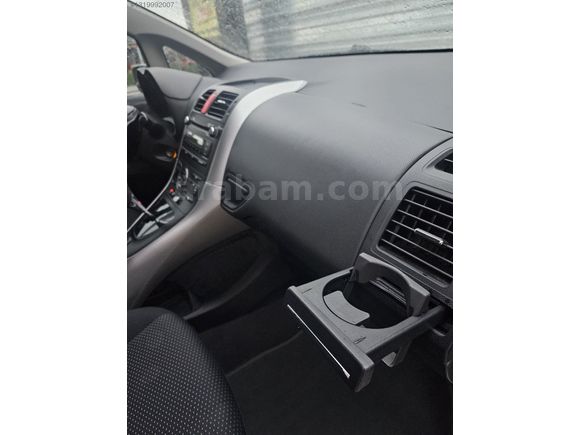 2012 TOYOTA AURİS 1.4 DİZEL OTOMATİK COMFORT EXTRA