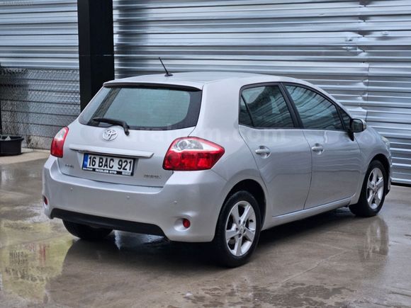 2012 TOYOTA AURİS 1.4 DİZEL OTOMATİK COMFORT EXTRA