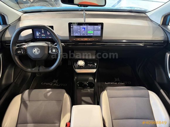 | UNIQ AUTO |2023 MG4 LUXURY CARPLAY BOYASIZ