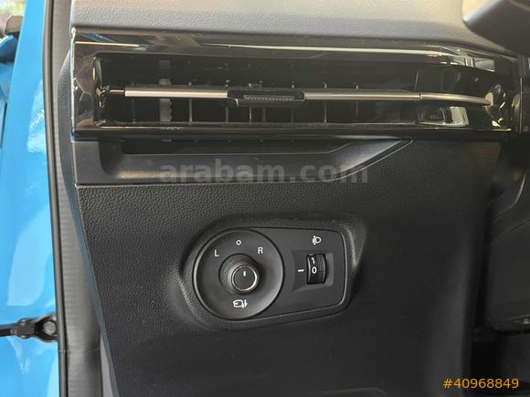 | UNIQ AUTO |2023 MG4 LUXURY CARPLAY BOYASIZ