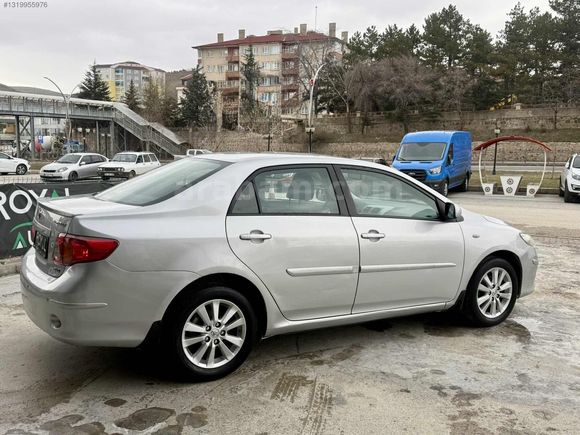 ROYAL AUTO'dan EMSALSİZ COROLLA 1.4 D-4D DIZEL ELEGANT 123km
