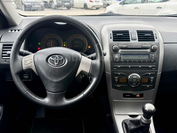 ROYAL AUTO'dan EMSALSİZ COROLLA 1.4 D-4D DIZEL ELEGANT 123km