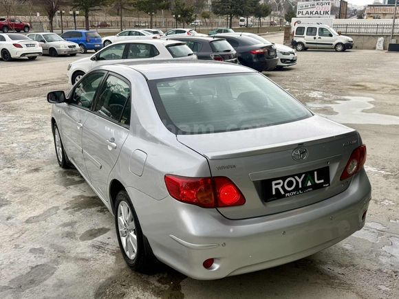 ROYAL AUTO'dan EMSALSİZ COROLLA 1.4 D-4D DIZEL ELEGANT 123km