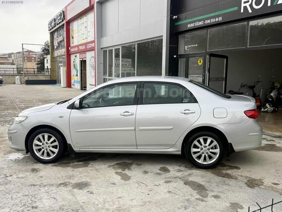 ROYAL AUTO'dan EMSALSİZ COROLLA 1.4 D-4D DIZEL ELEGANT 123km