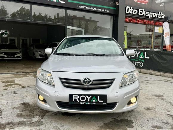 ROYAL AUTO'dan EMSALSİZ COROLLA 1.4 D-4D DIZEL ELEGANT 123km