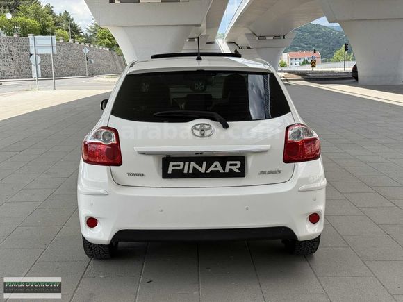 TOYOTA AURİS 1.6 ELEGANT SUNROOF DERİ KOLTUK ISITMA FULL
