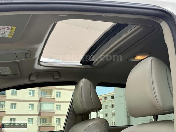 TOYOTA AURİS 1.6 ELEGANT SUNROOF DERİ KOLTUK ISITMA FULL