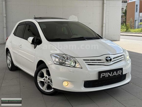 TOYOTA AURİS 1.6 ELEGANT SUNROOF DERİ KOLTUK ISITMA FULL