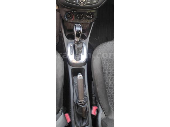 Sahibinden Opel Corsa 1.4 Essentia 2015 Model
