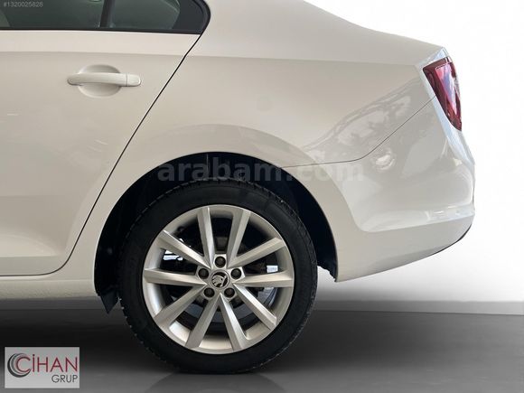 RENEW CİHAN PLAZA SKODA RAPİD 1.4 TDİ GREENTECH STYLE HATASIZ