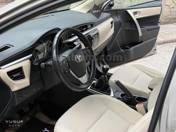 EMSALSİZ TEMİZLİKTE İLK EL 2015 COROLLA 1.6 ADVANCE 175.000KM