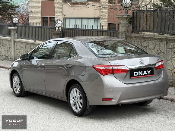 EMSALSİZ TEMİZLİKTE İLK EL 2015 COROLLA 1.6 ADVANCE 175.000KM