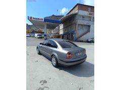 2004 model V.Wagen Passat 1.6 Benzin&Lpg Manuel