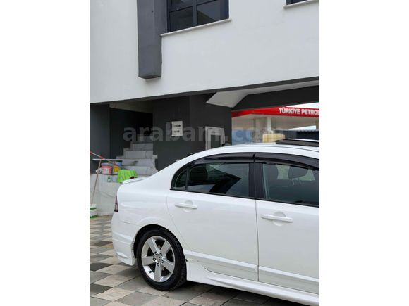 Sahibinden Honda Civic 1.6i VTEC Elegance 2011 Model Adana