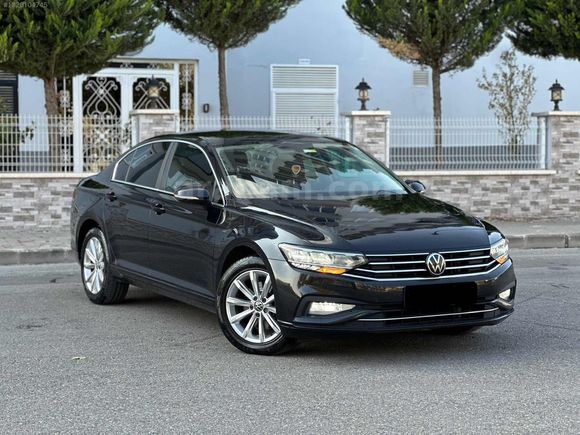2020 VW PASSAT 1.6TDI BUSSİNES YENİ LOGO YENİ KLİMA 1 PARÇA BOYA