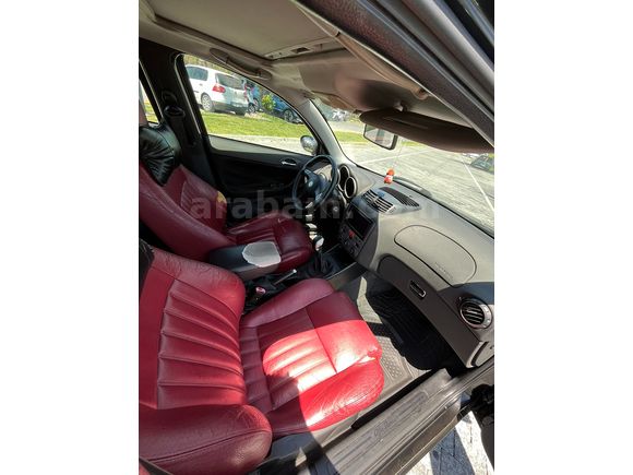 Masrafsız Binilecek Alfa Romeo 147 1.6 TS