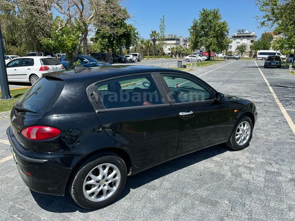 Masrafsız Binilecek Alfa Romeo 147 1.6 TS