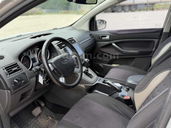 ELİT 01 AUTO'DAN OTOMATİK VİTES CAM TAVANLI KUGA