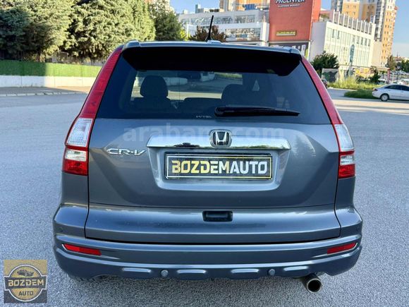 71'BİNDE/BOYASIZ/İLK SAHİBİNDEN/HONDA SERVİS BAKIMLI CRV