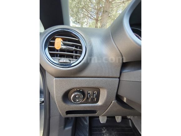 Sahibinden Opel Corsa 1.3 CDTI Enjoy 2013 Model Tekirdağ 138.000 km Gri (metalik)