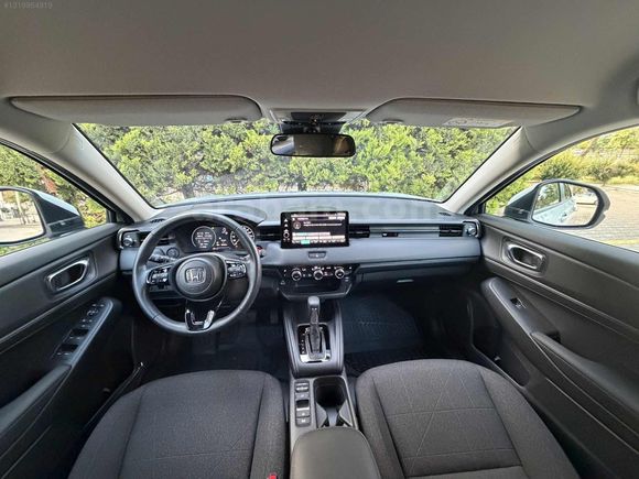 2024 Model BOYASIZ 6.500 Km'de CH-R Elegance