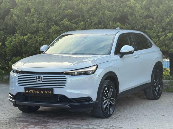 2024 Model BOYASIZ 6.500 Km'de CH-R Elegance
