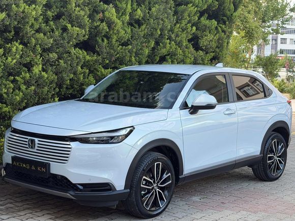 2024 Model BOYASIZ 6.500 Km'de CH-R Elegance