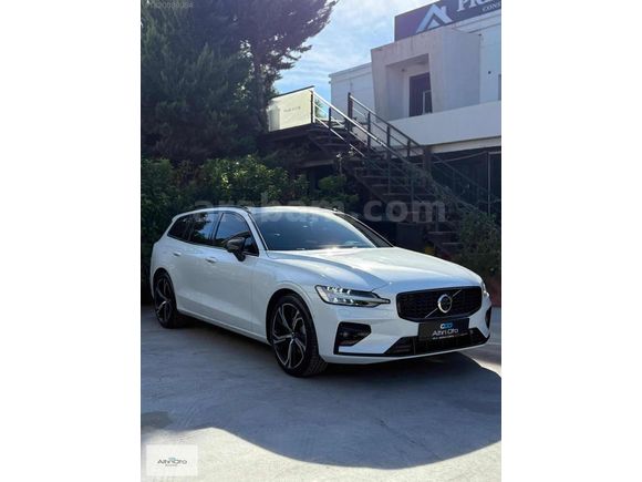 2025 VOLVO V60 2.0 B4 PLUS DARK HATASIZ+BOYASIZ+DEĞİŞENSİZ