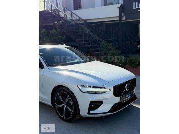 2025 VOLVO V60 2.0 B4 PLUS DARK HATASIZ+BOYASIZ+DEĞİŞENSİZ