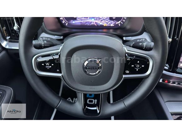 2025 VOLVO V60 2.0 B4 PLUS DARK HATASIZ+BOYASIZ+DEĞİŞENSİZ