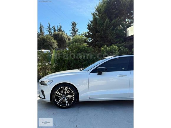 2025 VOLVO V60 2.0 B4 PLUS DARK HATASIZ+BOYASIZ+DEĞİŞENSİZ