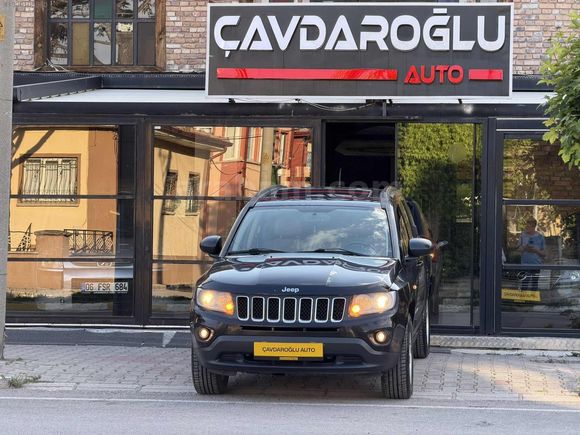ÇAVDAROĞLU'DAN JEEP COMPASS 2.0LIMITED/HATASIZ/SUNROOF/LPG/TAKAS