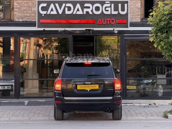 ÇAVDAROĞLU'DAN JEEP COMPASS 2.0LIMITED/HATASIZ/SUNROOF/LPG/TAKAS
