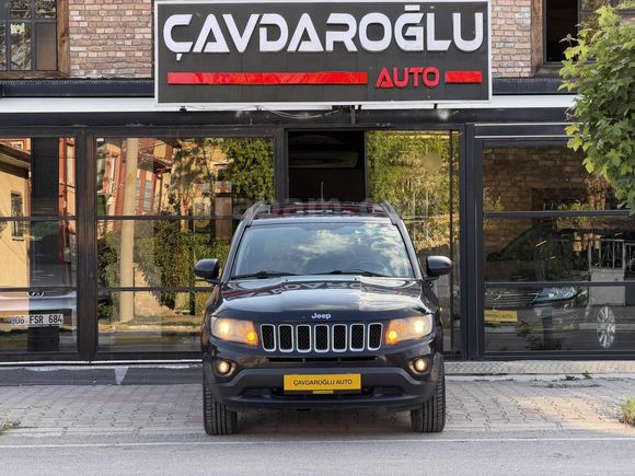 ÇAVDAROĞLU'DAN JEEP COMPASS 2.0LIMITED/HATASIZ/SUNROOF/LPG/TAKAS